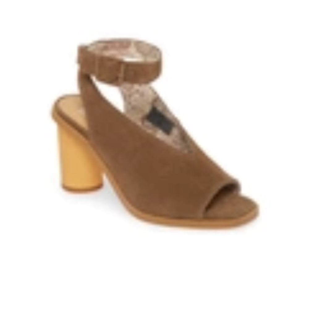 band of gypsies Vista Khaki Tan Suede SZ 8 heel - Picture 5 of 5
